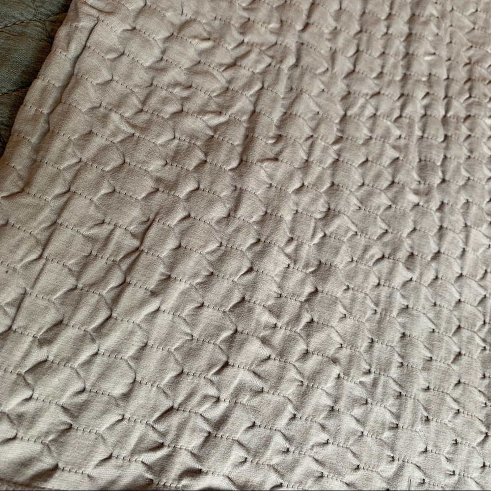 Athleta Textured Tank - Picture 3 of 4